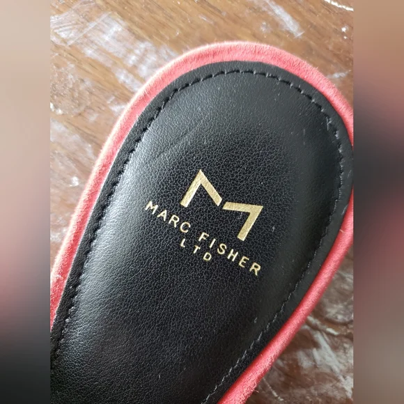 Marc Fisher coral suede slip on mules - Picture 6 of 8
